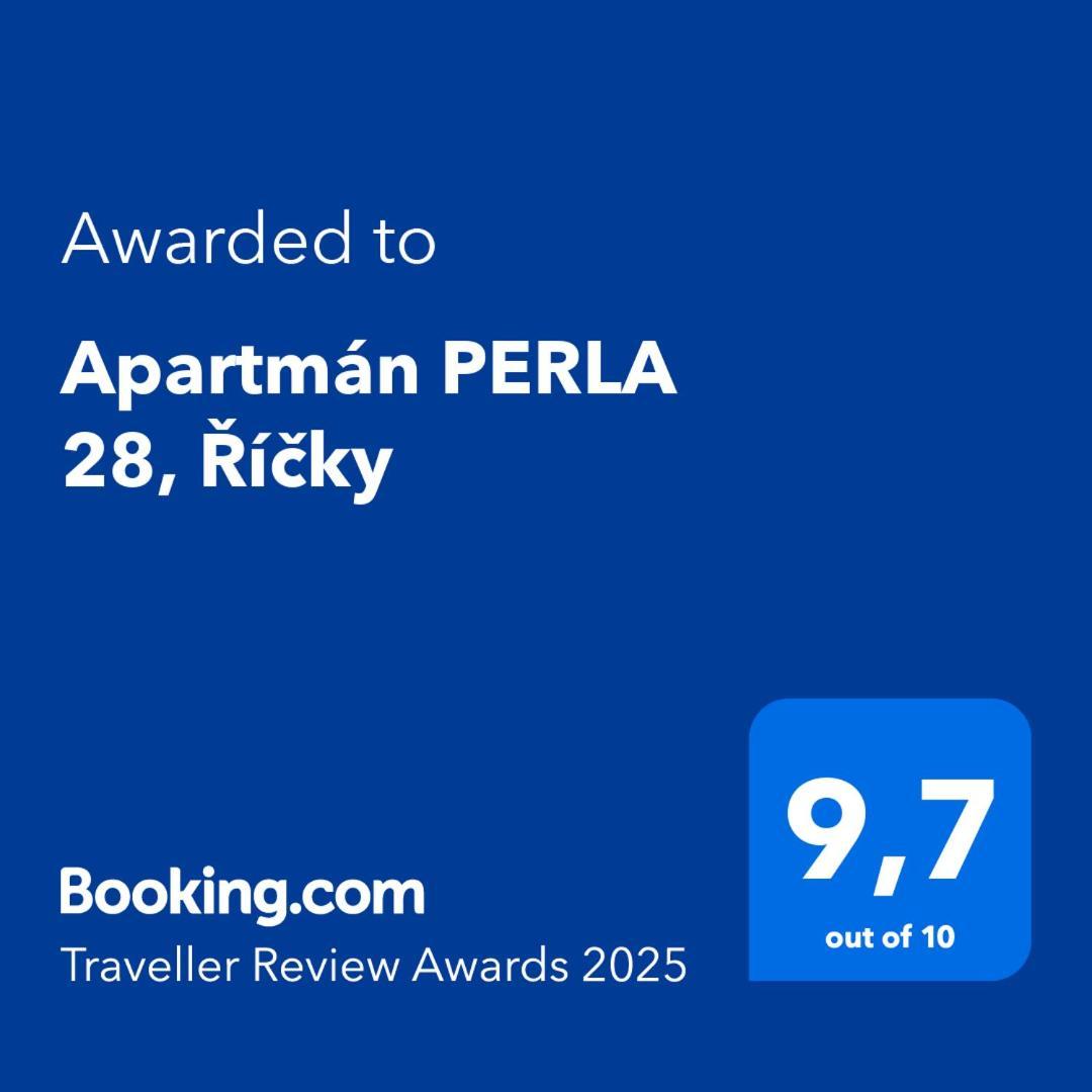 Apartman Perla 28, Ricky Ricky (Hradec Kralove) Exterior foto